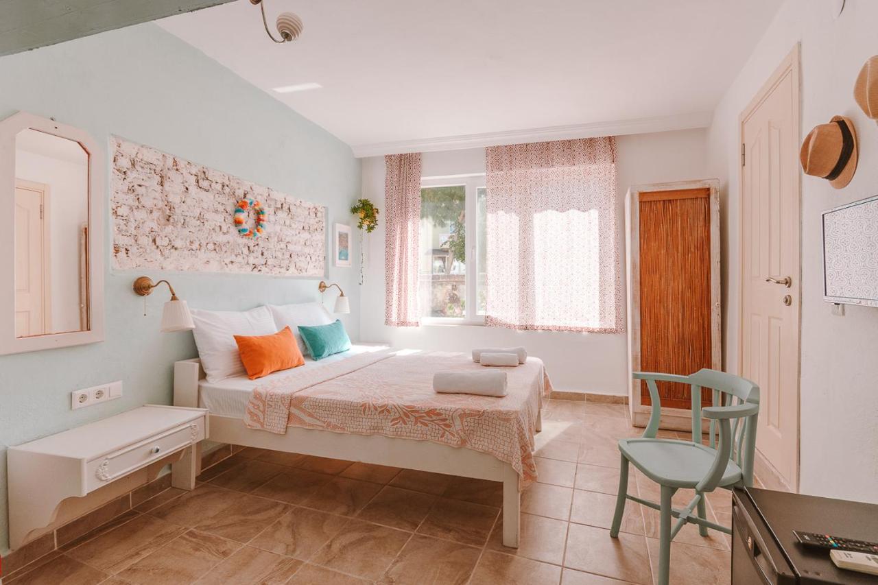 Kuytu Terrace Bed And Breakfast 카스 객실 사진
