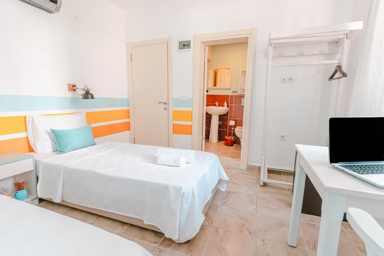 Kuytu Terrace Bed And Breakfast 카스 외부 사진