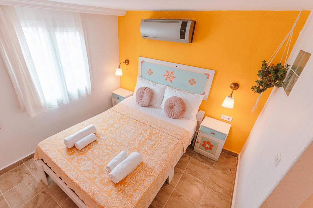 Kuytu Terrace Bed And Breakfast 카스 외부 사진
